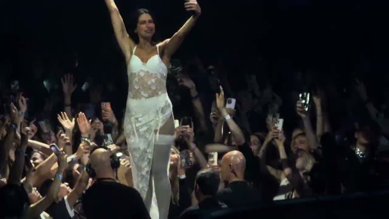Dua Lipa – Be The One (Live) 🎤 Crowd Sings Along | Radical Optimism Tour Munich 2025