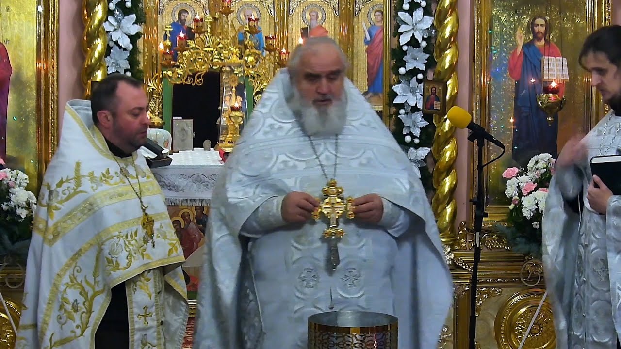 Для одних крещеніє, а для других, дітей зміїних, - домоклов меч-сокира при корени  на истребленіє!