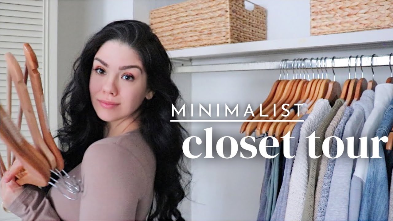 Minimalist Closet Tour | 2021
