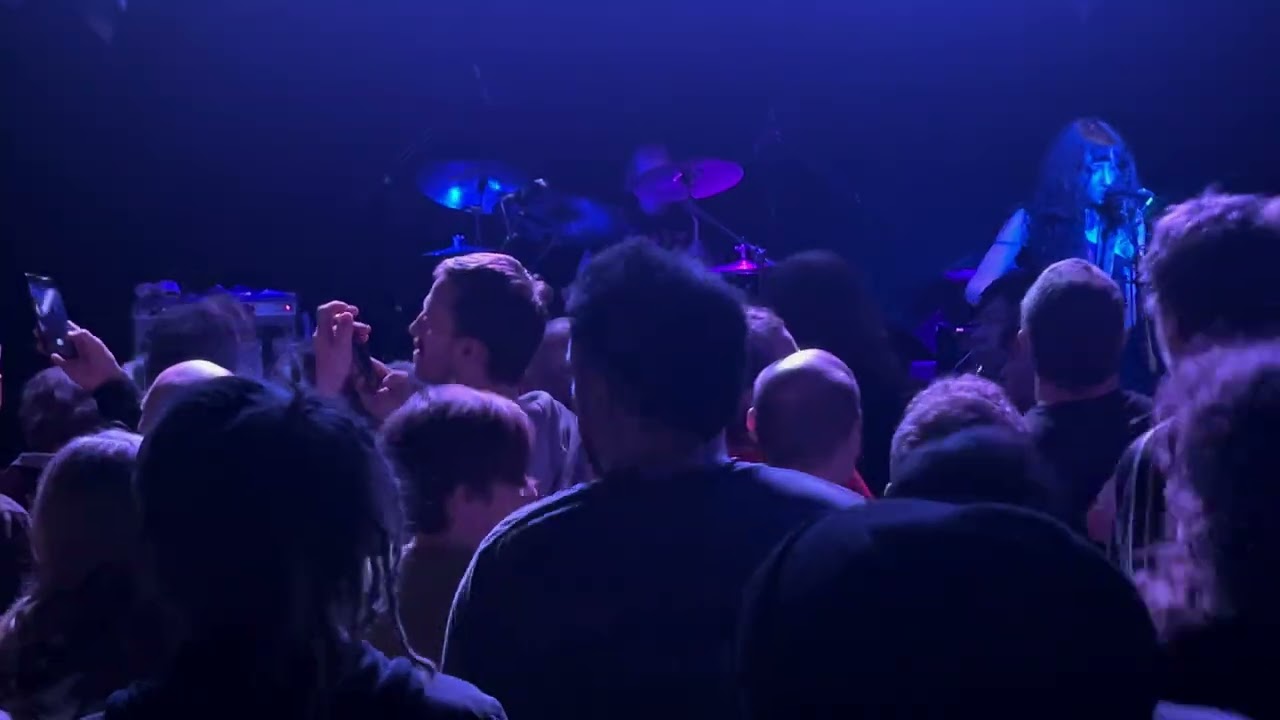 Hot Wax ‘Rip it out’ Sheffield Sydney & Matilda 6/2/26