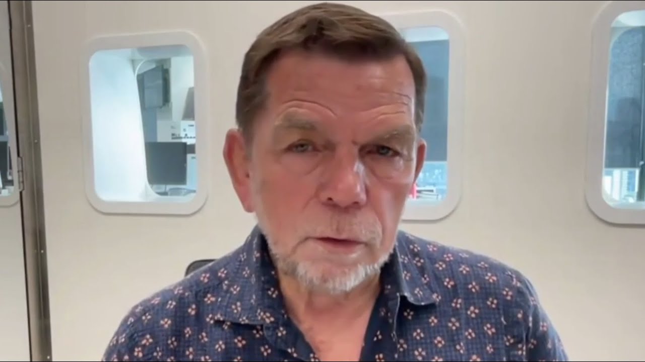 «Пропускная способность ограничена, а цены на авиабилеты высоки»: предупреждение генерального дир...