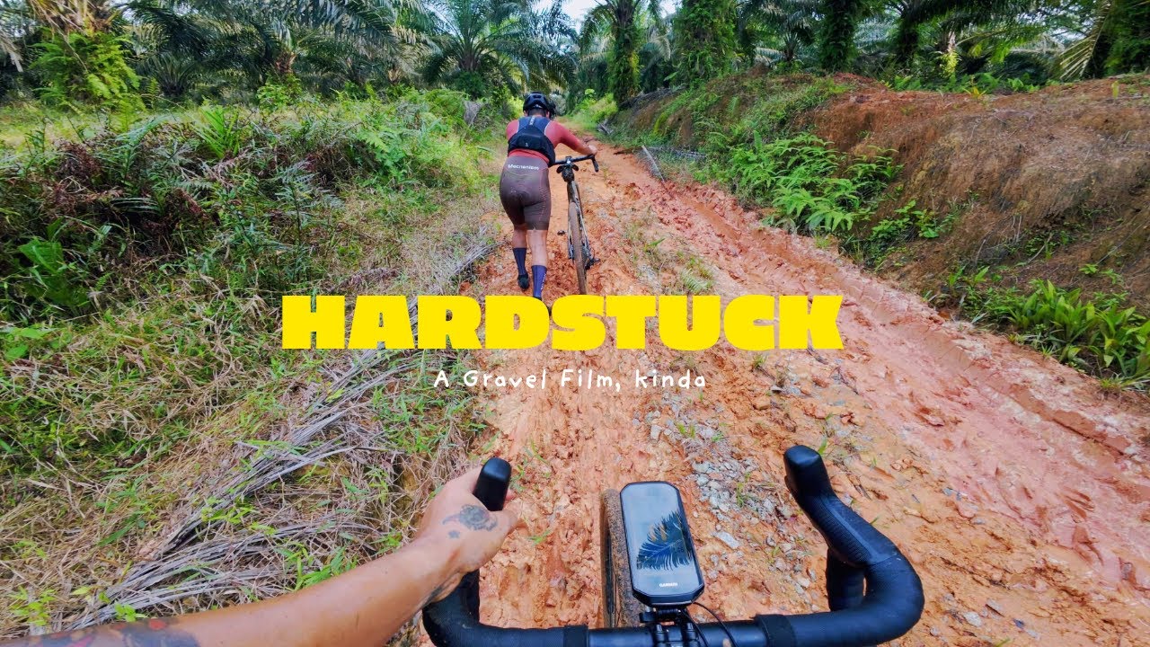 Я совершил 200-километровый гравийный велопробег по огромной малазийской плантации.