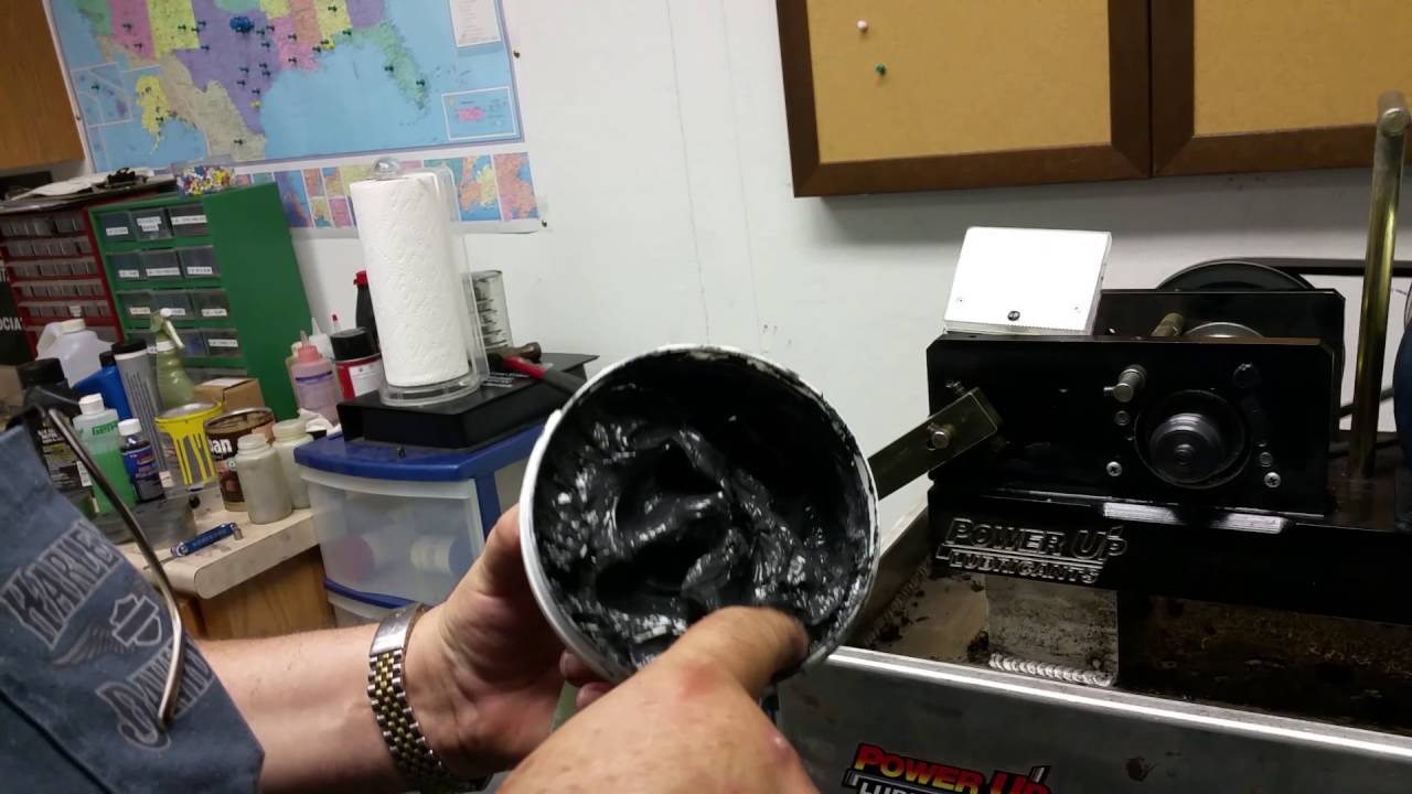 Thixogrease 5% Moly Test with 1.5 oz of Power Up additive!