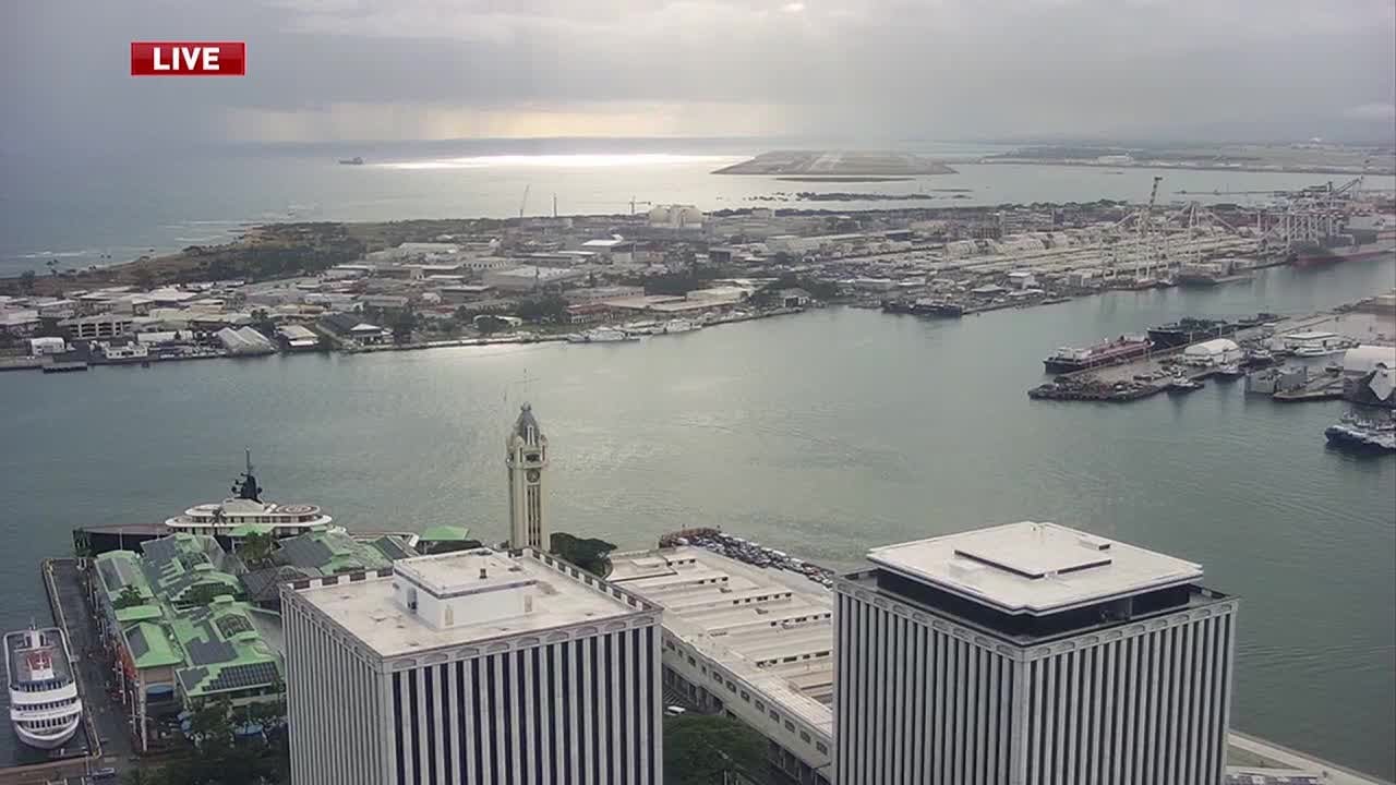 Lightning strikes temporarily ground planes, trigger backlog at Honolulu airport