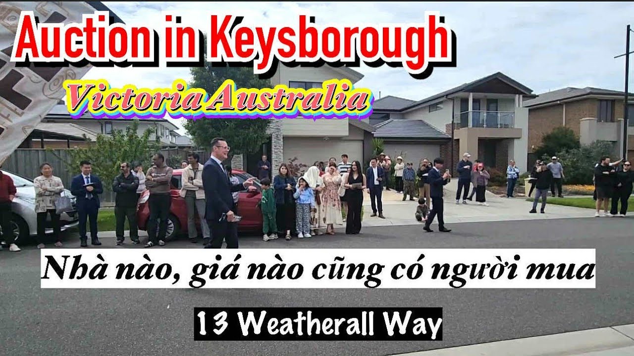 #17  Rất đông người đấu giá căn nhà này. Great auction in Keysborough Melbourne