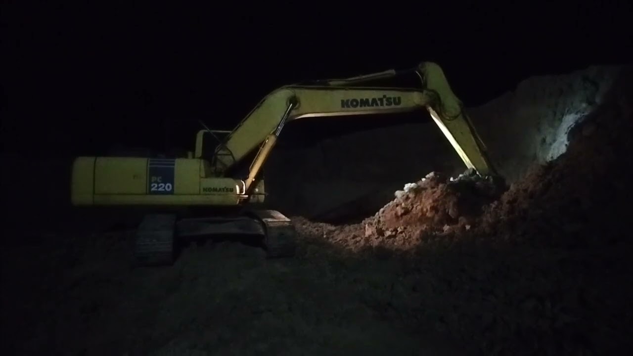 Коmatsu PS 220 ночная смена