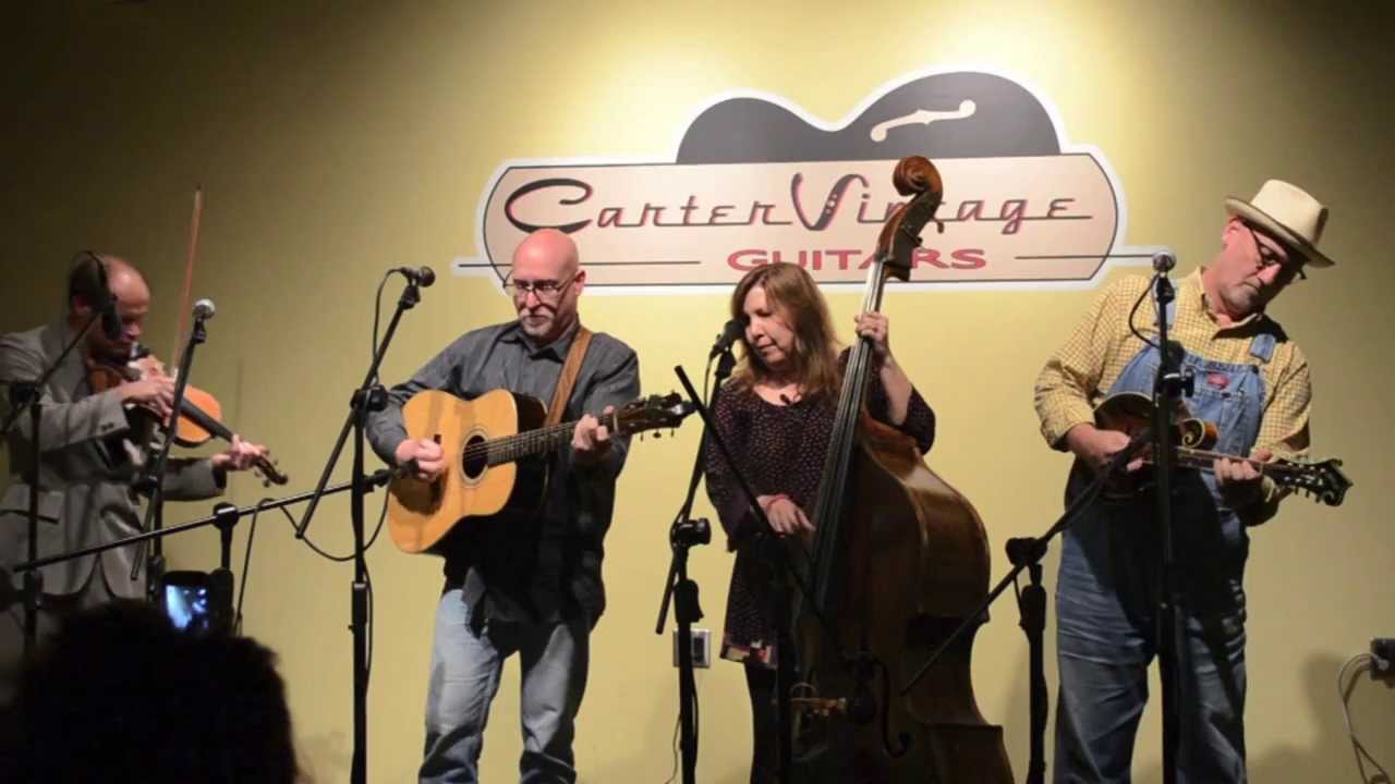 Helen Highwater at Carter Vintage Guitars - 