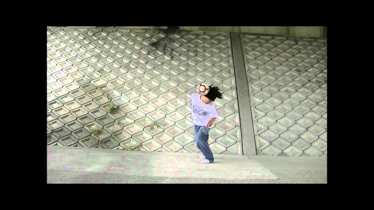 Football Artist 2012 / Yosshi.