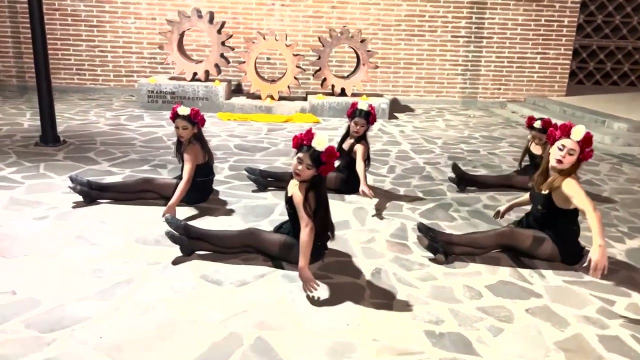 La llorona/ coreografía de baile / Día de muertos / academia ROXAR