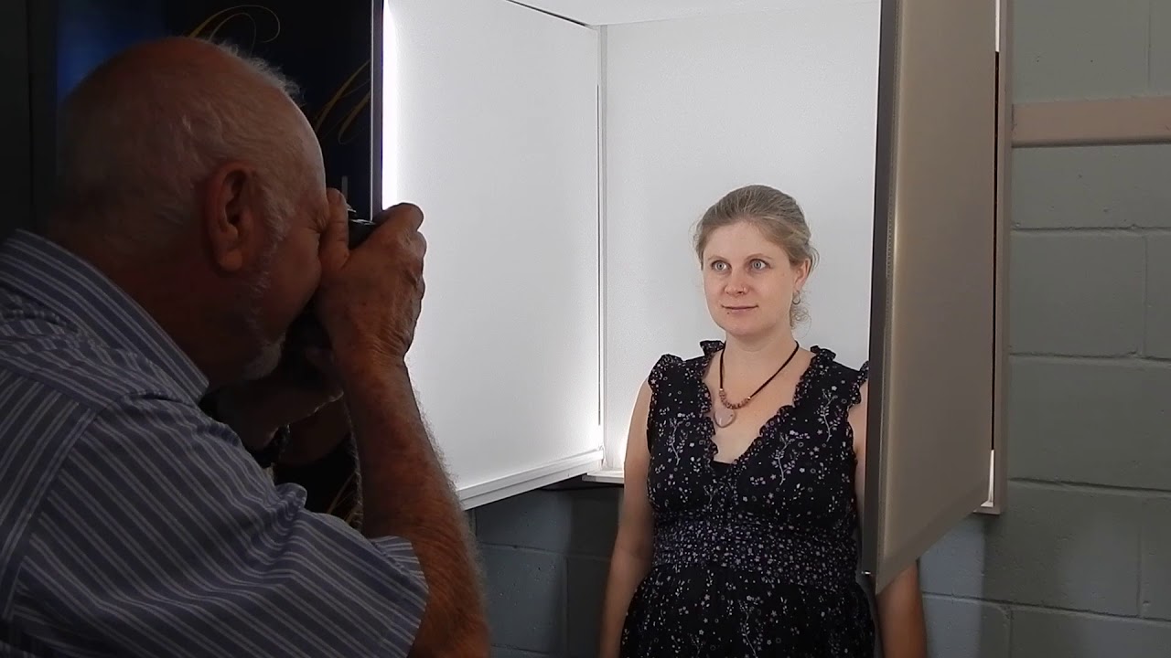 Global ID Light Studio