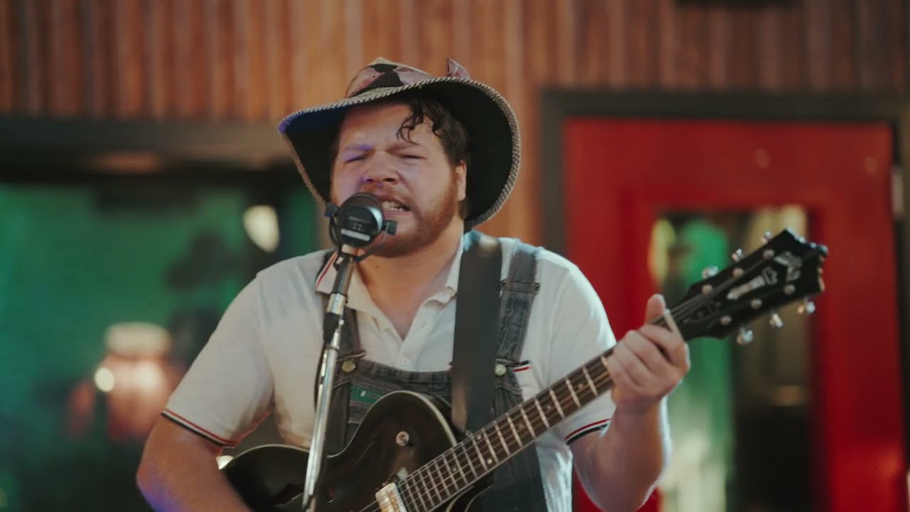 Early James - Harder To Blame [Live From Easy Eye Sound]