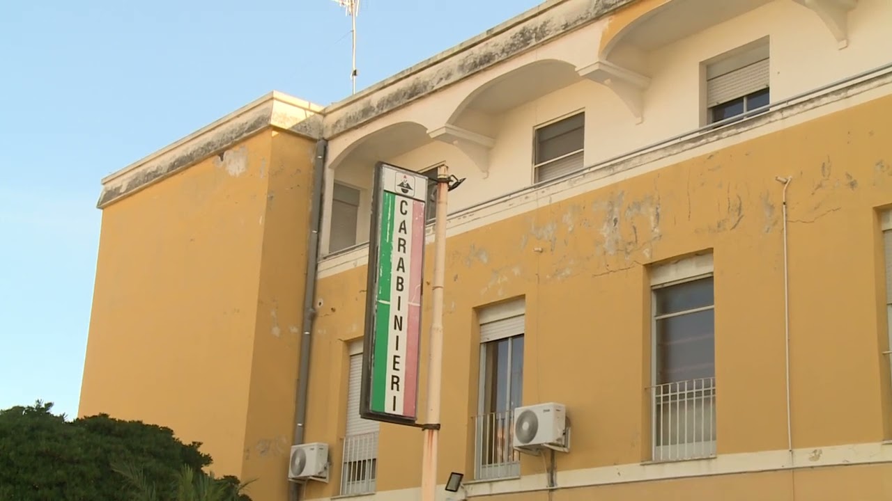 Patti – Appicca incendio in un bar dopo una lite, arrestato 26enne