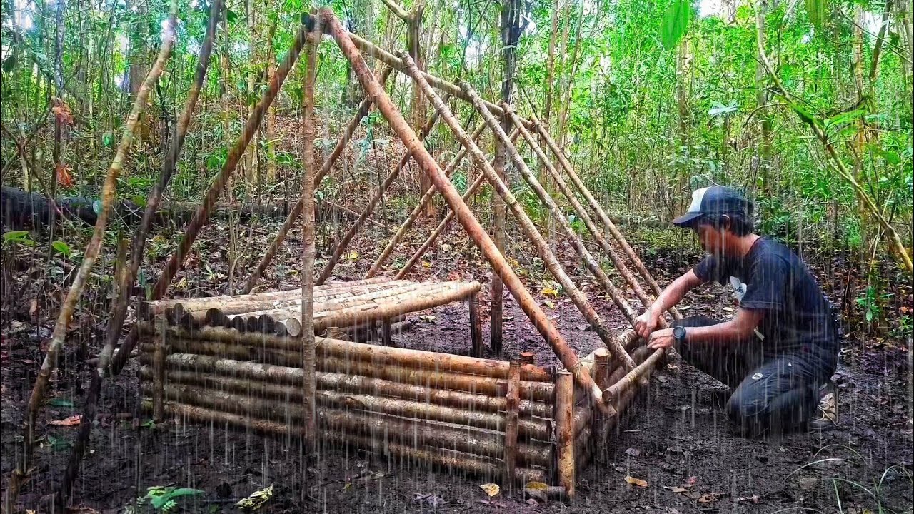 Solo camping hujan deras | membangun shelter sederhana | asmr