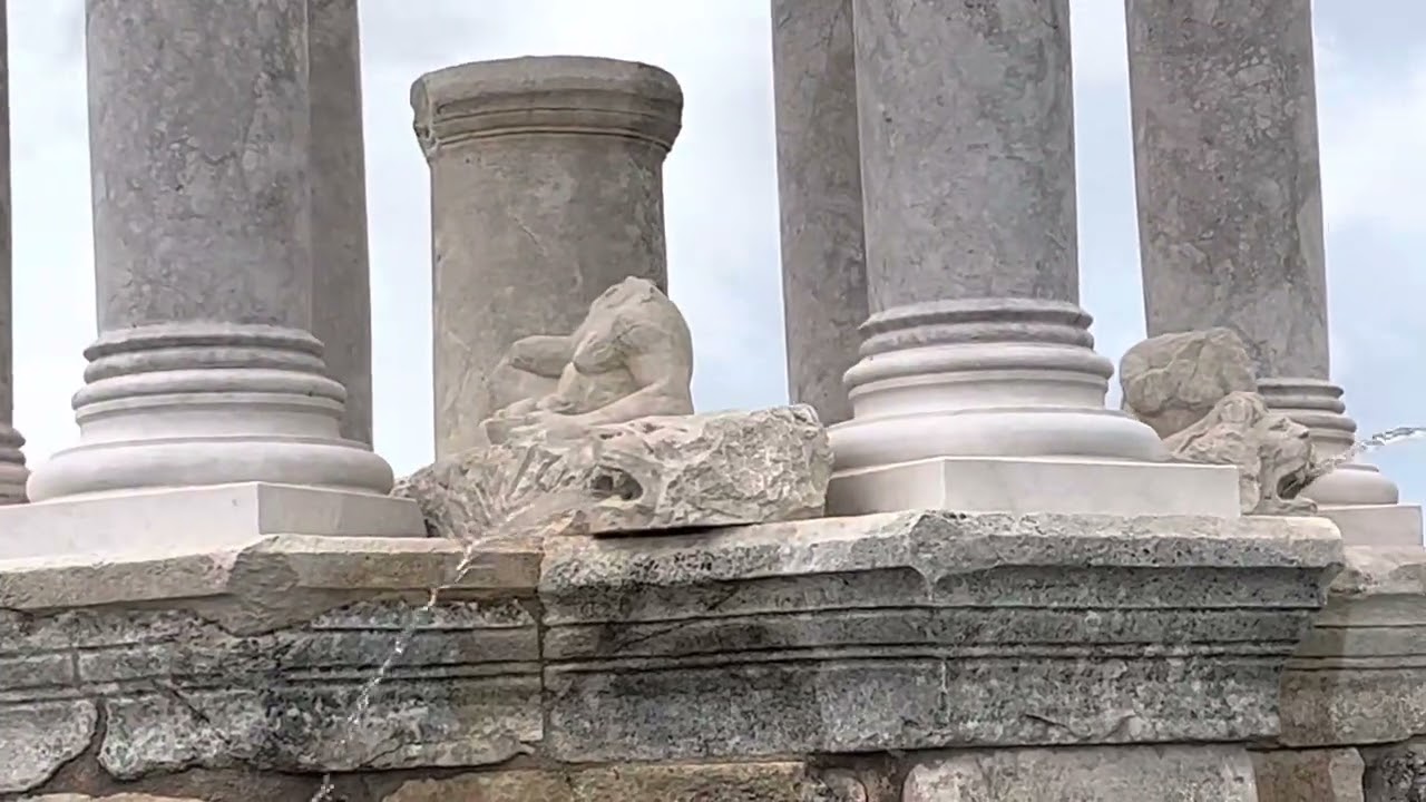 Kibyra antik kentinin tholos planlı nympheumu (anıtsal çeşme)
