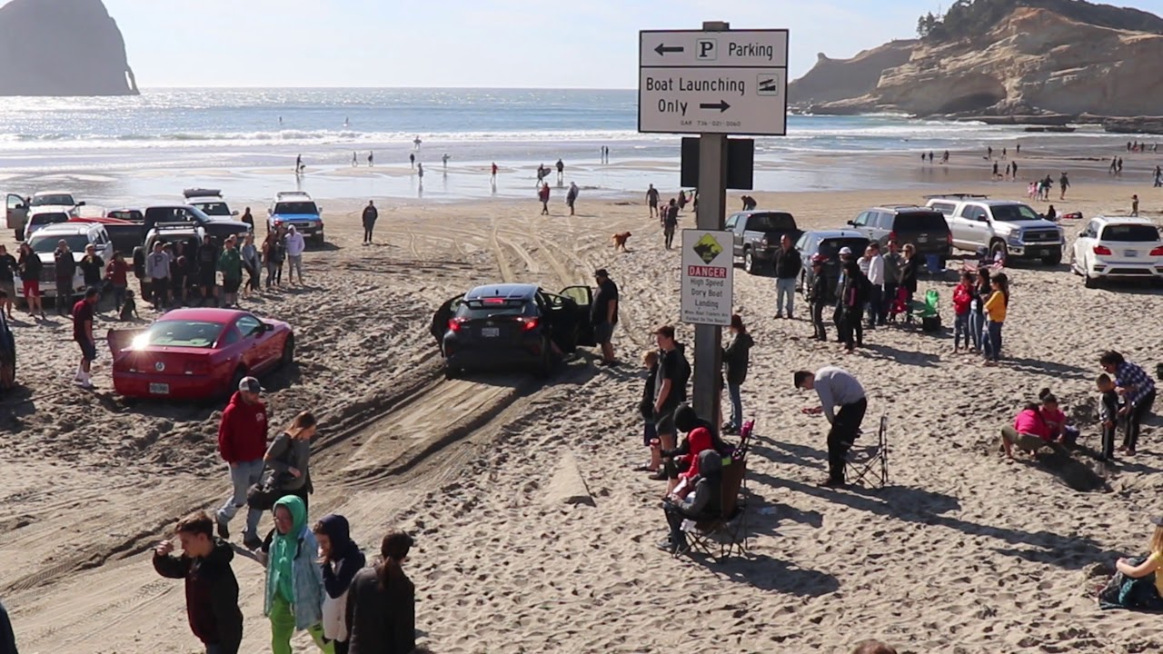 Cars Stuck On  Beach (Pacific City) Funny! - Part 1