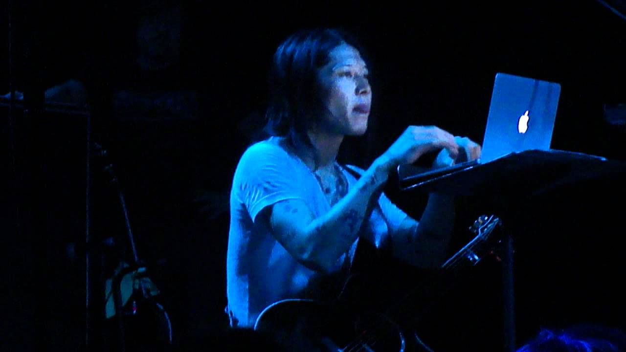 Miyavi World Tour - Jibun Kakumei / Freedom Fighters (Trees Dallas - November 8, 2011)