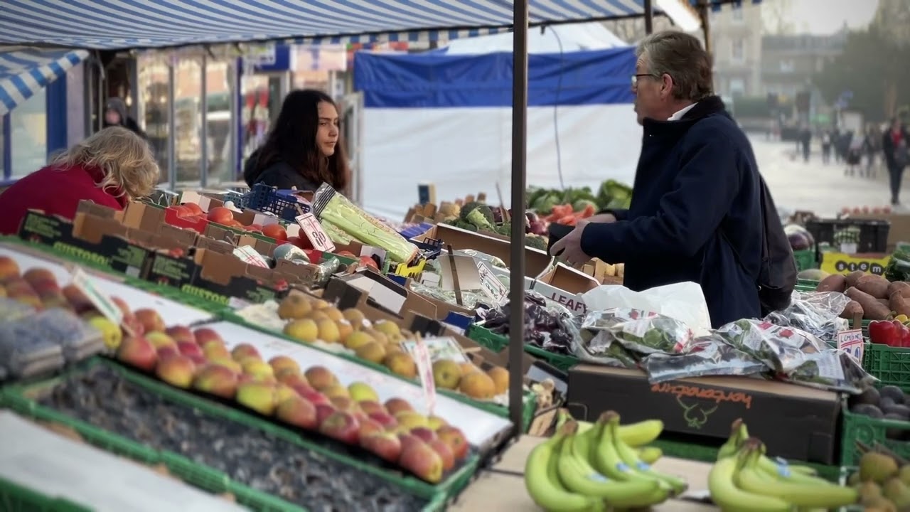Leighton Buzzard Market