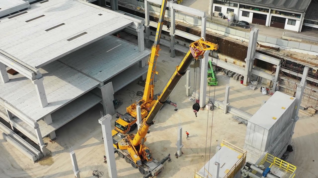 Poloniato autogru - montaggio di una struttura prefabbricata a Vicenza