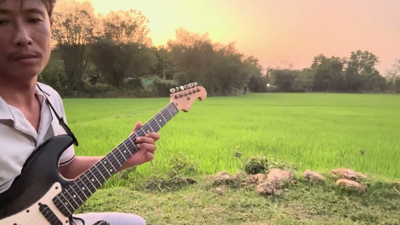 Nhức nhối với tiếng đàn guitar 7x