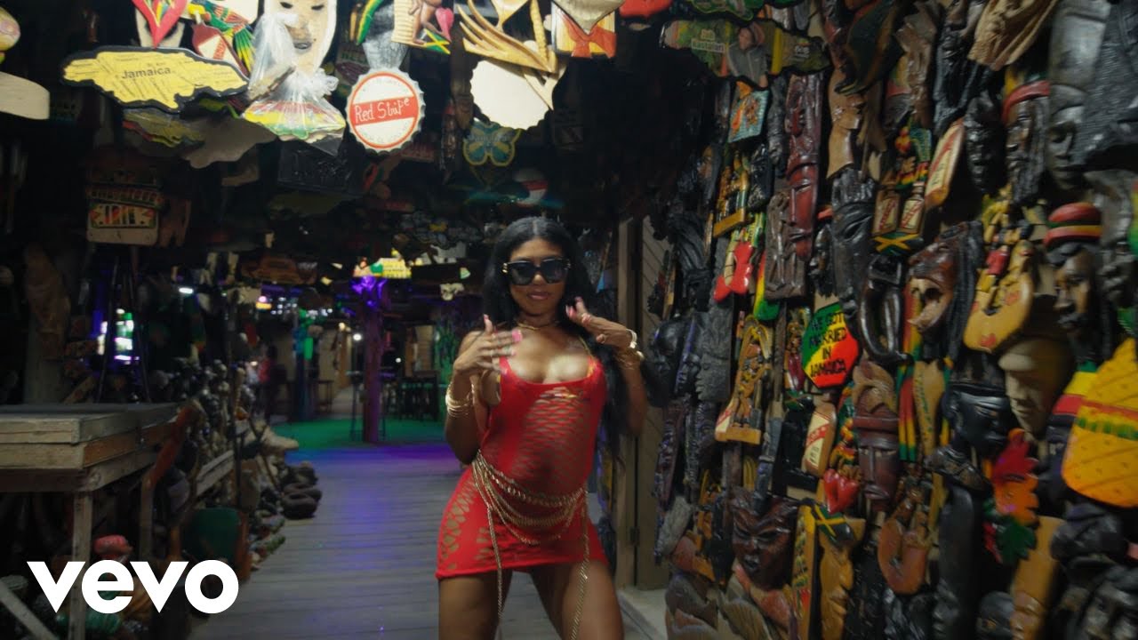 ZEHN - Love How Me Whine (Official Music Video)