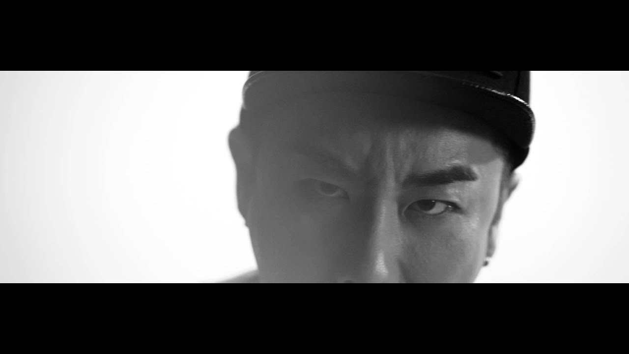 산이 (San E) '모두가 내 발아래 (On Top of Your Head) (Feat. MC그리)' M/V