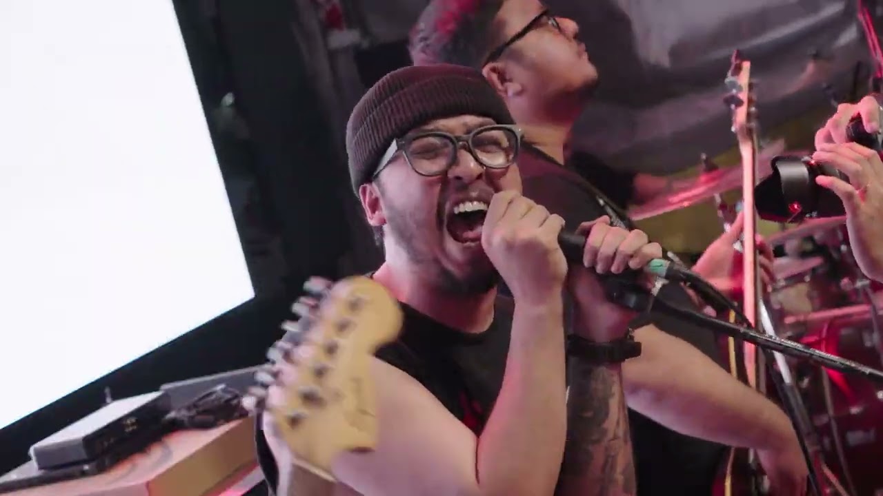 TRUTHLESS - Muatan Lokal Batam (Live Performance)