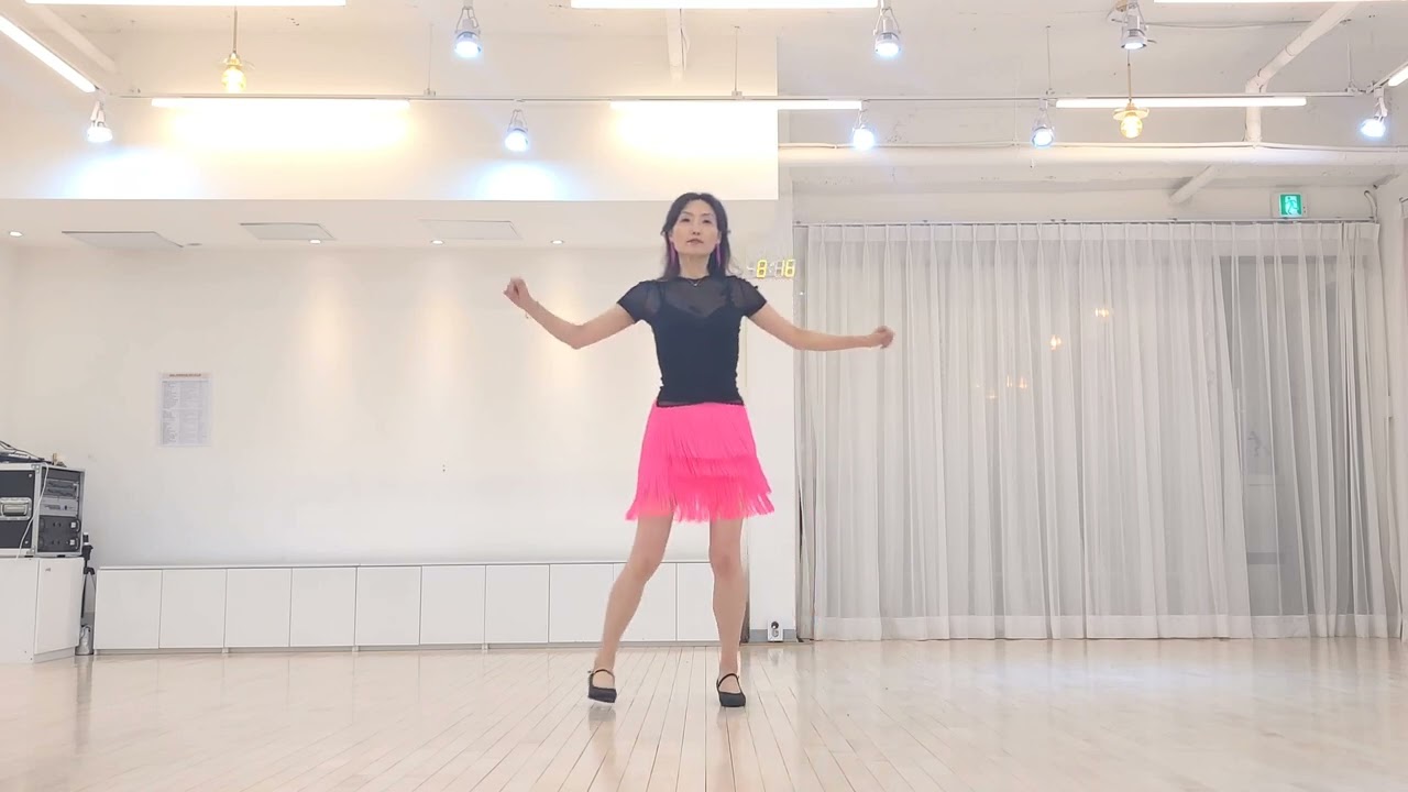 Crazy Foot Mambo Line Dance Tutorial l Improver l 크레이지 풋 맘보 라인댄스 설명영상 l 라인댄스퀸