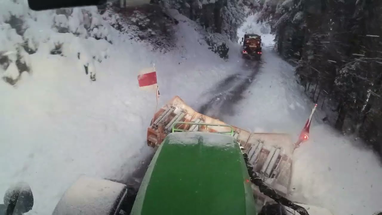 Driving a Snowplow Through the White Hell - Extreme Winter Duty!
