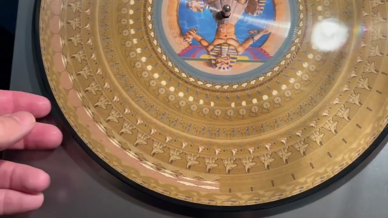 Iron Maiden Powerslave 40th Anniversary Zoetrope Vinyl unboxing