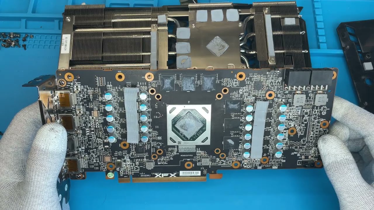XFX RX6700XT 5 ИЗ 5 ГИГАБУТЕВ