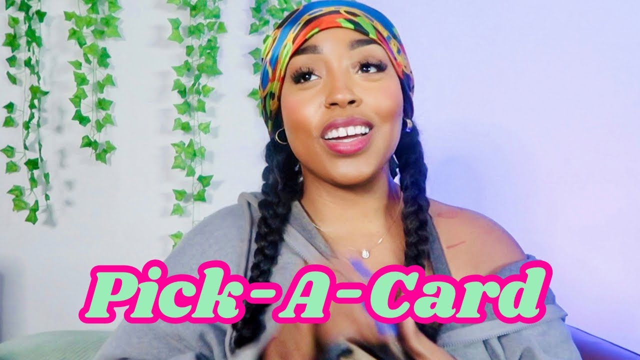 How Are Men Currently Viewing You? (Pick-A-Card)