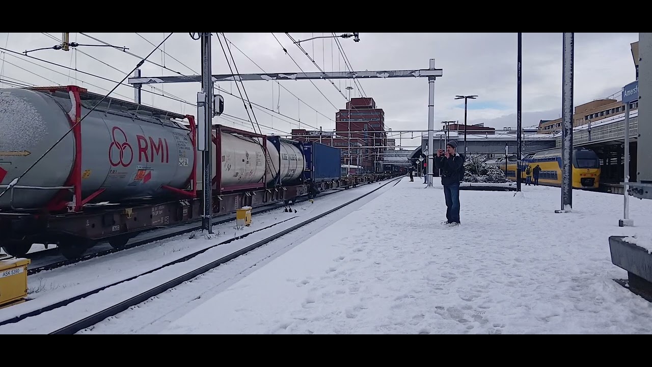 METRANS 386 035 Vetrekt van Amersfoort Centraal(paniek shot)! @treinspottercuijk 