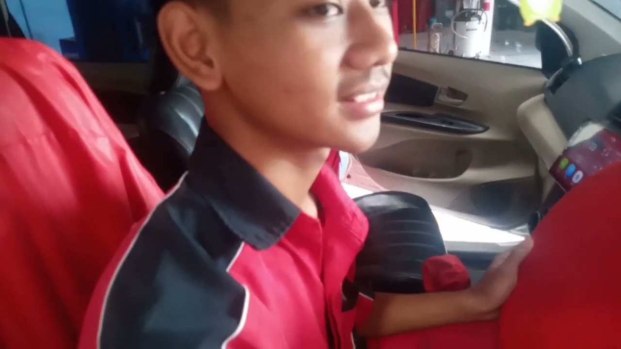 Pemeriksaan sistem penerangan unit mobil