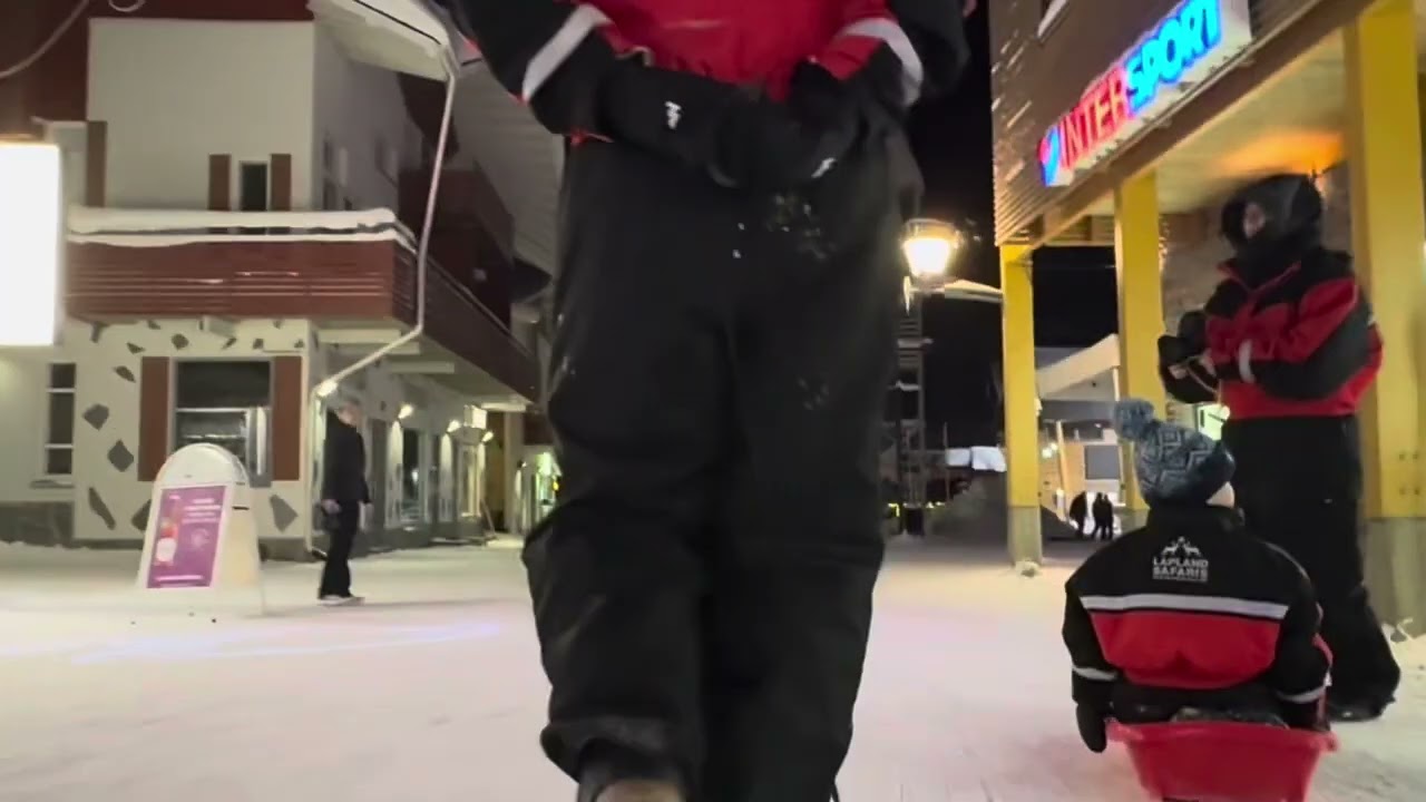 Sledging Lapland Levi