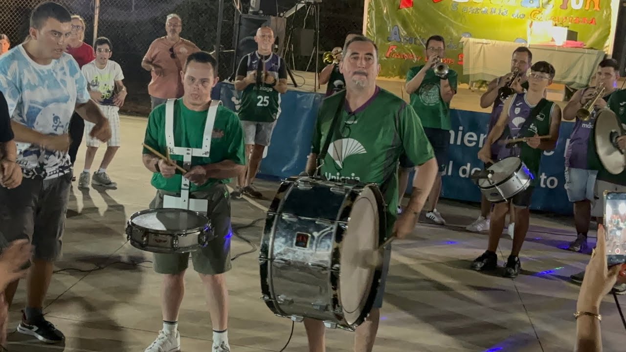 La charanga Los Mihitas participando en Verbena Solidaria Centro Ocupacional Serranía Churriana 2024