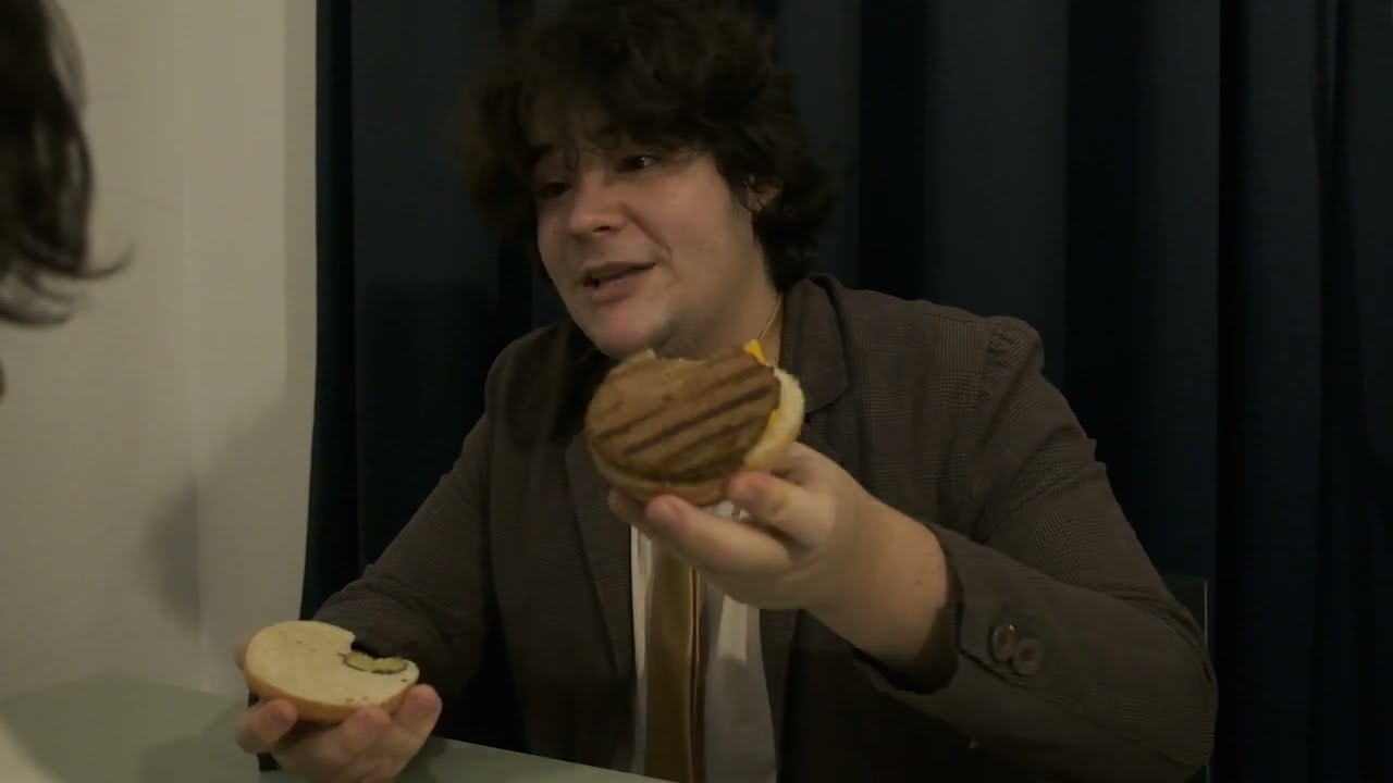 Steamed Hams But It Is My Friend Jamal