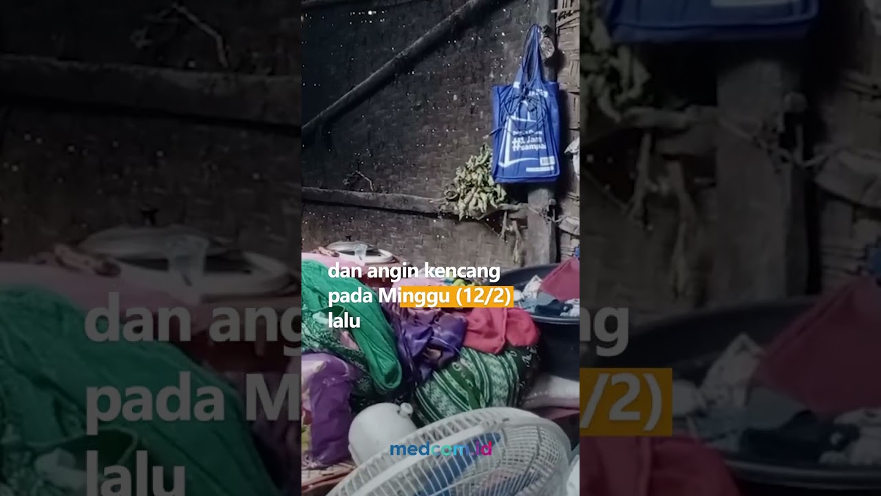 AKIBAT RUMAH AMBRUK, KELUARGA DI BANTEN TERPAKSA TINGGAL DI GUBUK #shorts