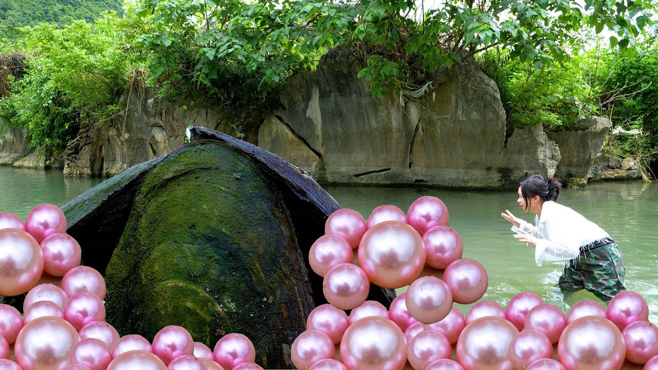 😱🎁The girl discovered a giant clam with high-quality pink pearls inside, charming and beautiful