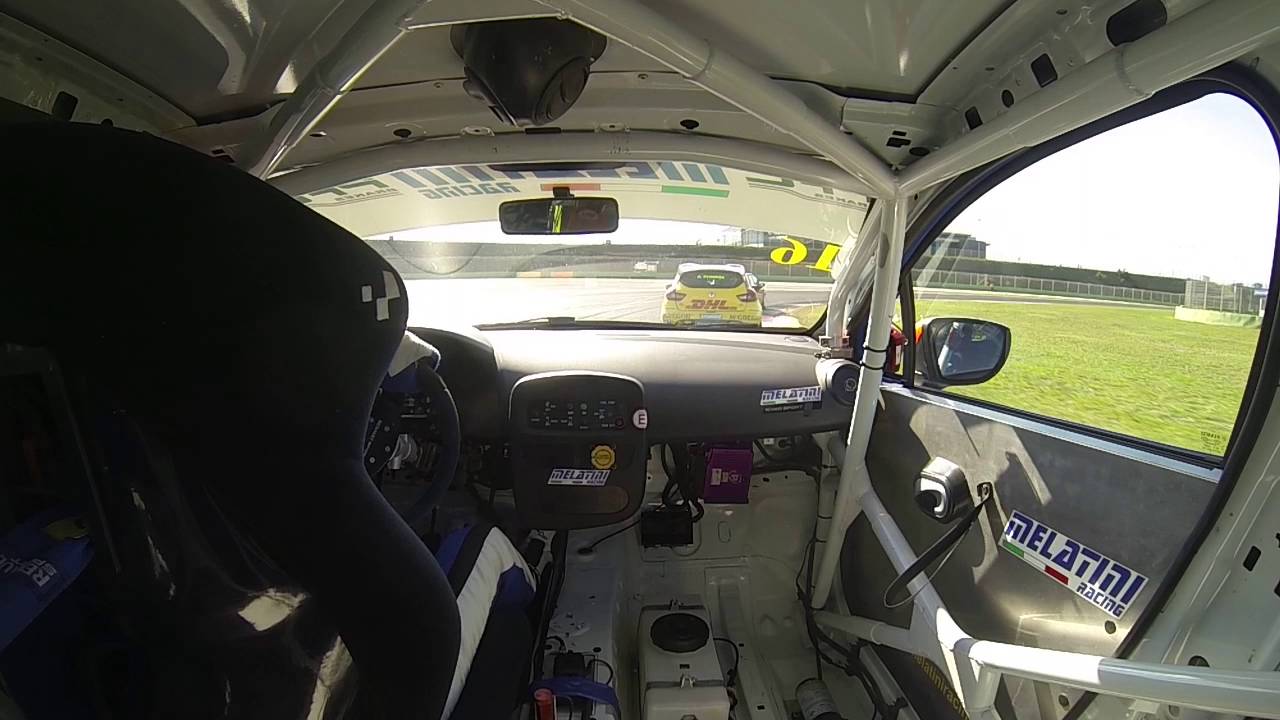 Gustavo Sandrucci - start gara 2 - Vallelunga - Clio Cup 2016