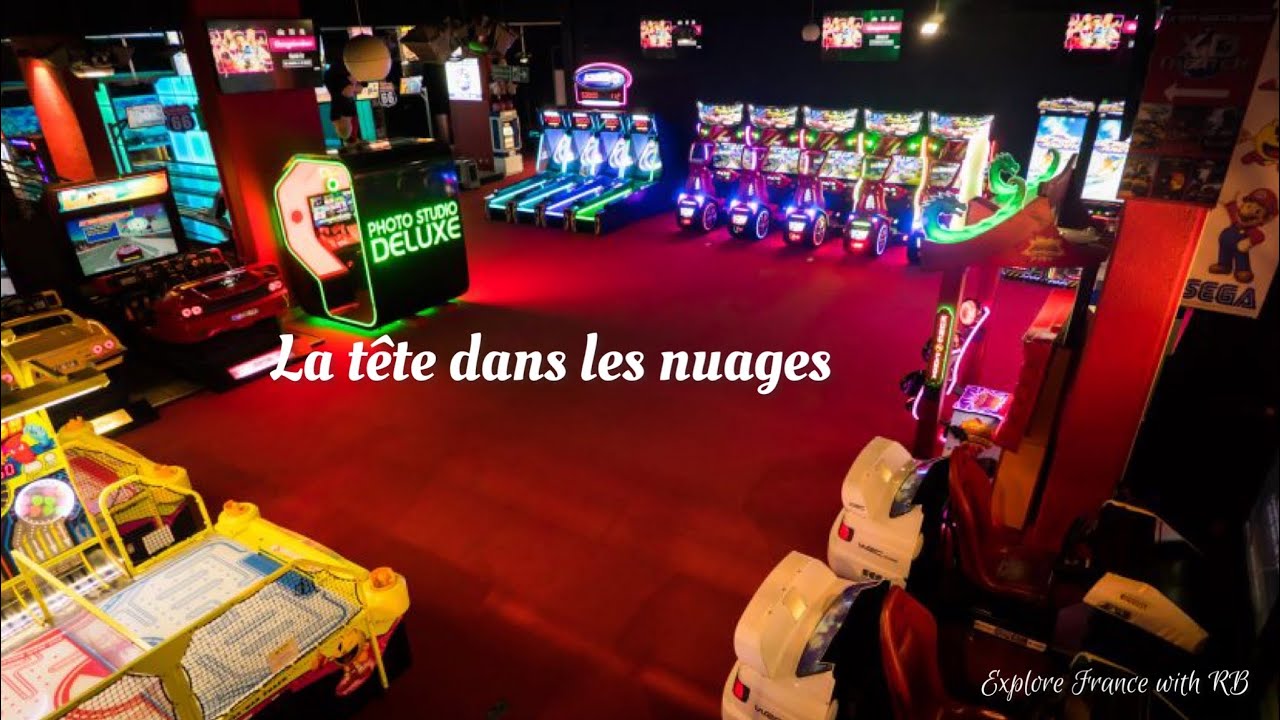 Aéroville mall, LA TÊTE DANS LES NUAGES explore by RB #aeroville #latetedanslesnuages