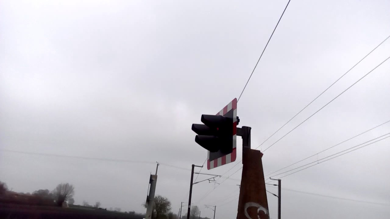 *MALFUNCTION* (or test) Bottisham Road Level Crossing (Cambs) (10.04.18)