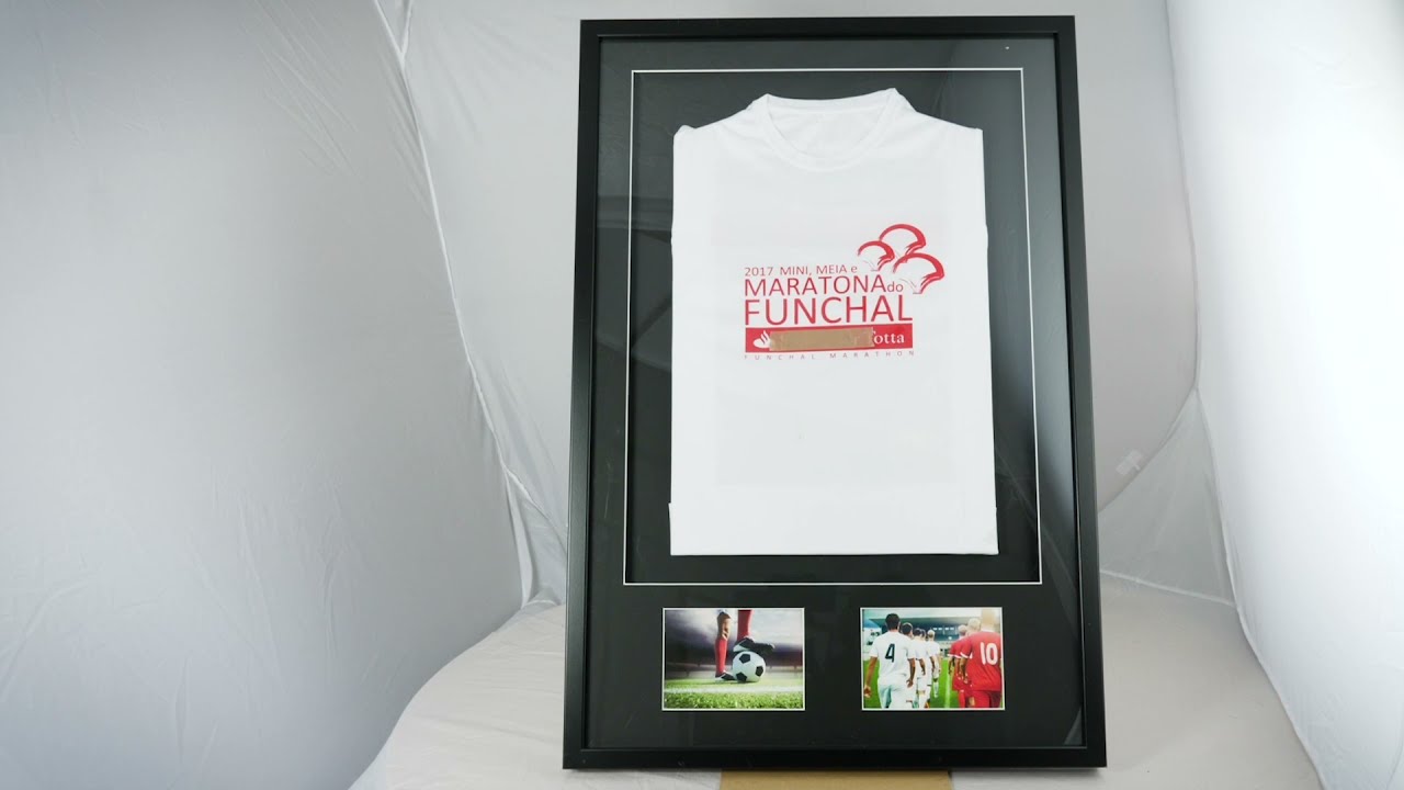 3D Sports Shirt Frame With Apertures