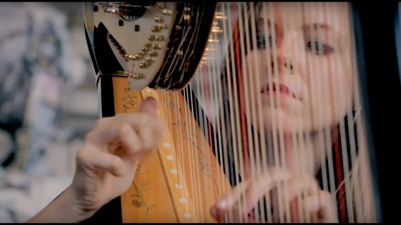 Harp music in a recycling center: Connesson Toccata