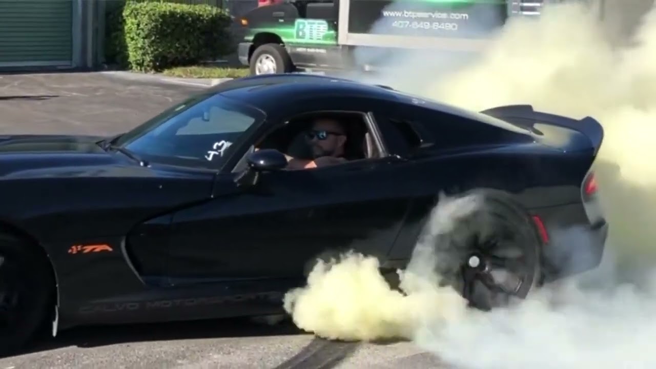 DODGE VIPER GTS Power Compilation!! Burnout// Exhaust// Loud Sound// Cold Start// Supercharged!!!