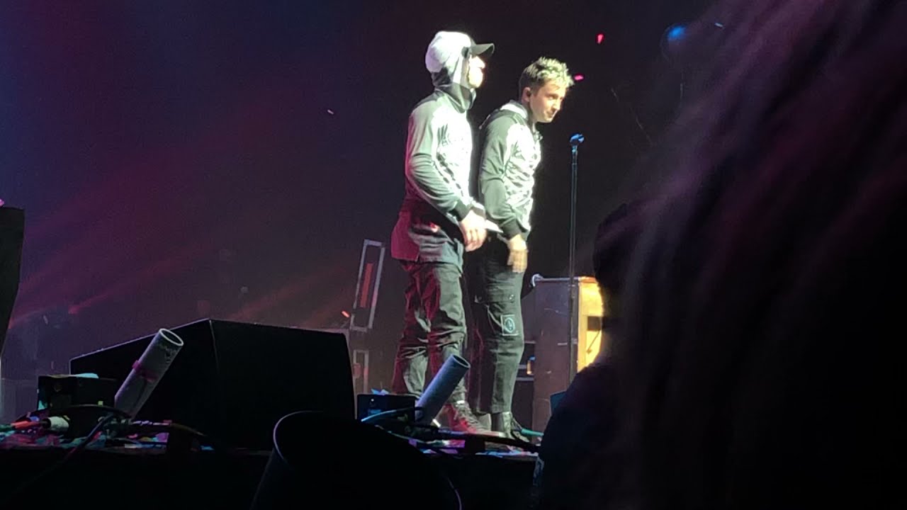 Tyler giving speech + Trees twenty one pilots Takeover Tour Mission Ballroom 09.23.21 Denver