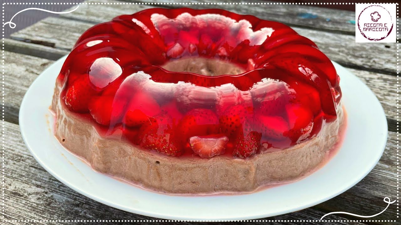 Como fazer mousse de chocolate com gelatina de morango