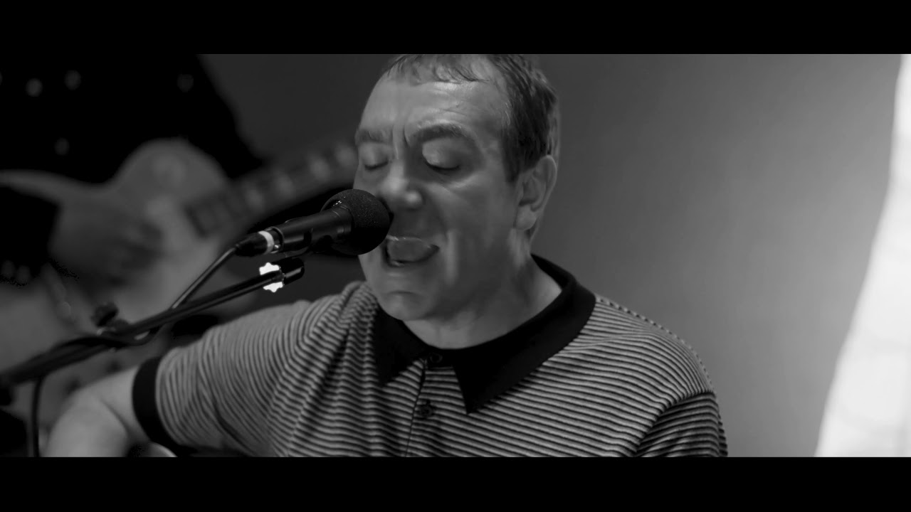 The Real People (Live) - Runaway