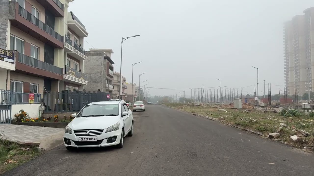 It City Walk ( Most Expensive City In Mohali ) #walk #walking #walkaround #youtubevideo 