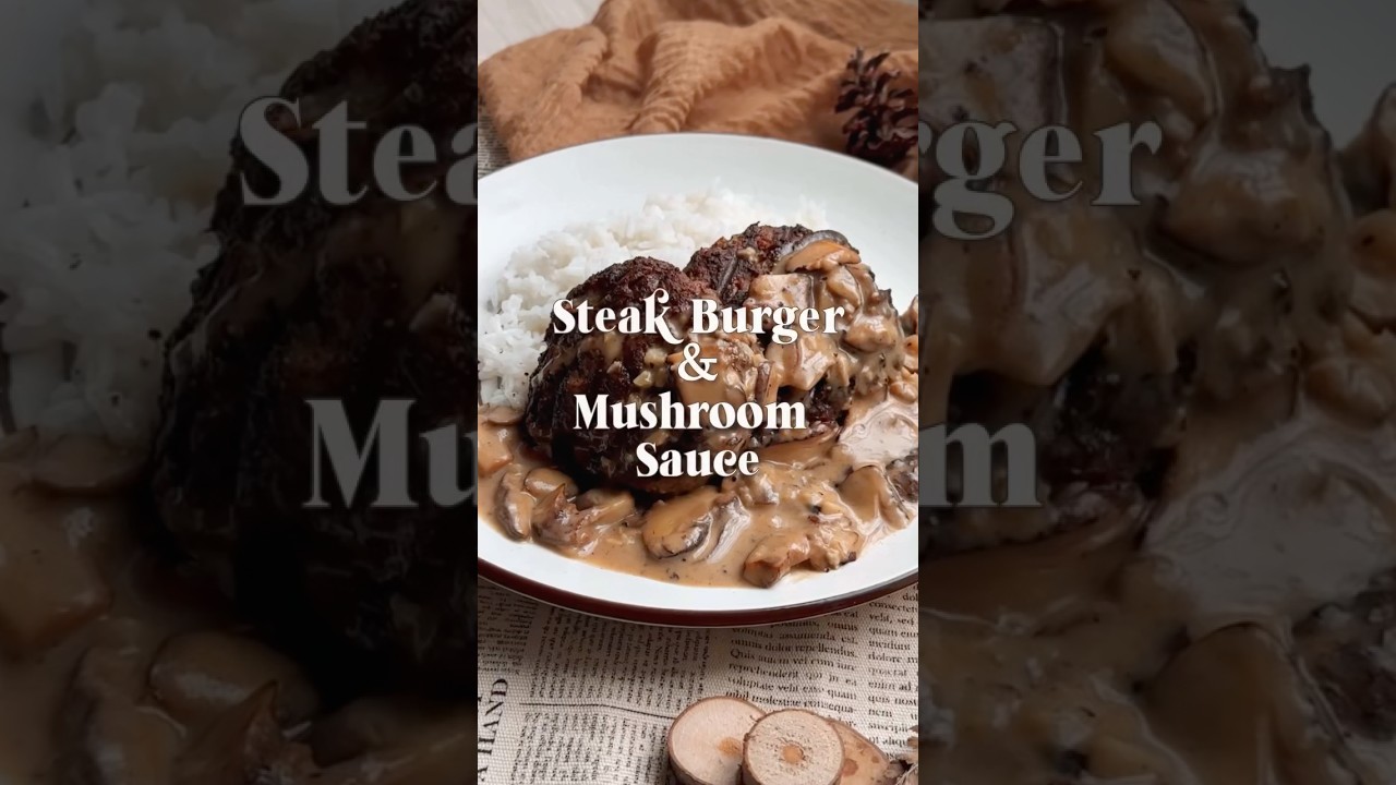 Makan Siang nanti enaknya makan Steak Burger with Mushroom Sauce kali yaa🍽 
