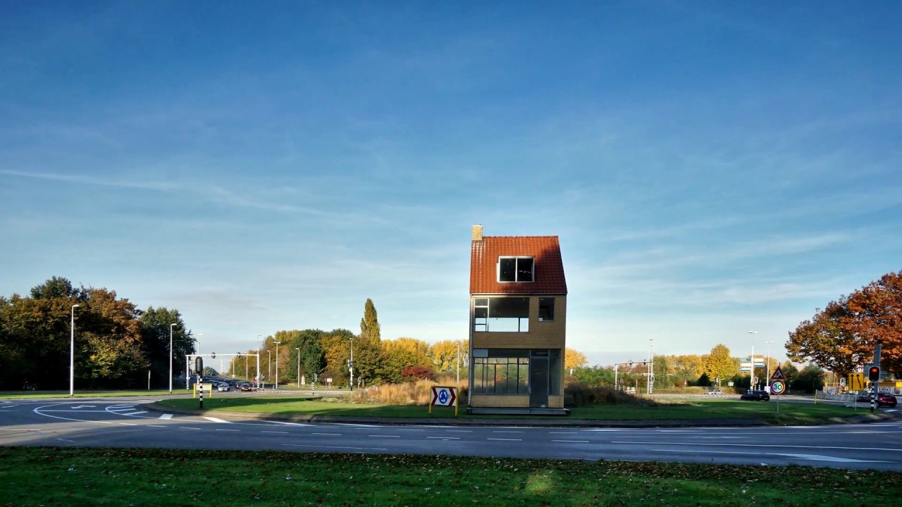 Timelapse draaiend huis Tilburg